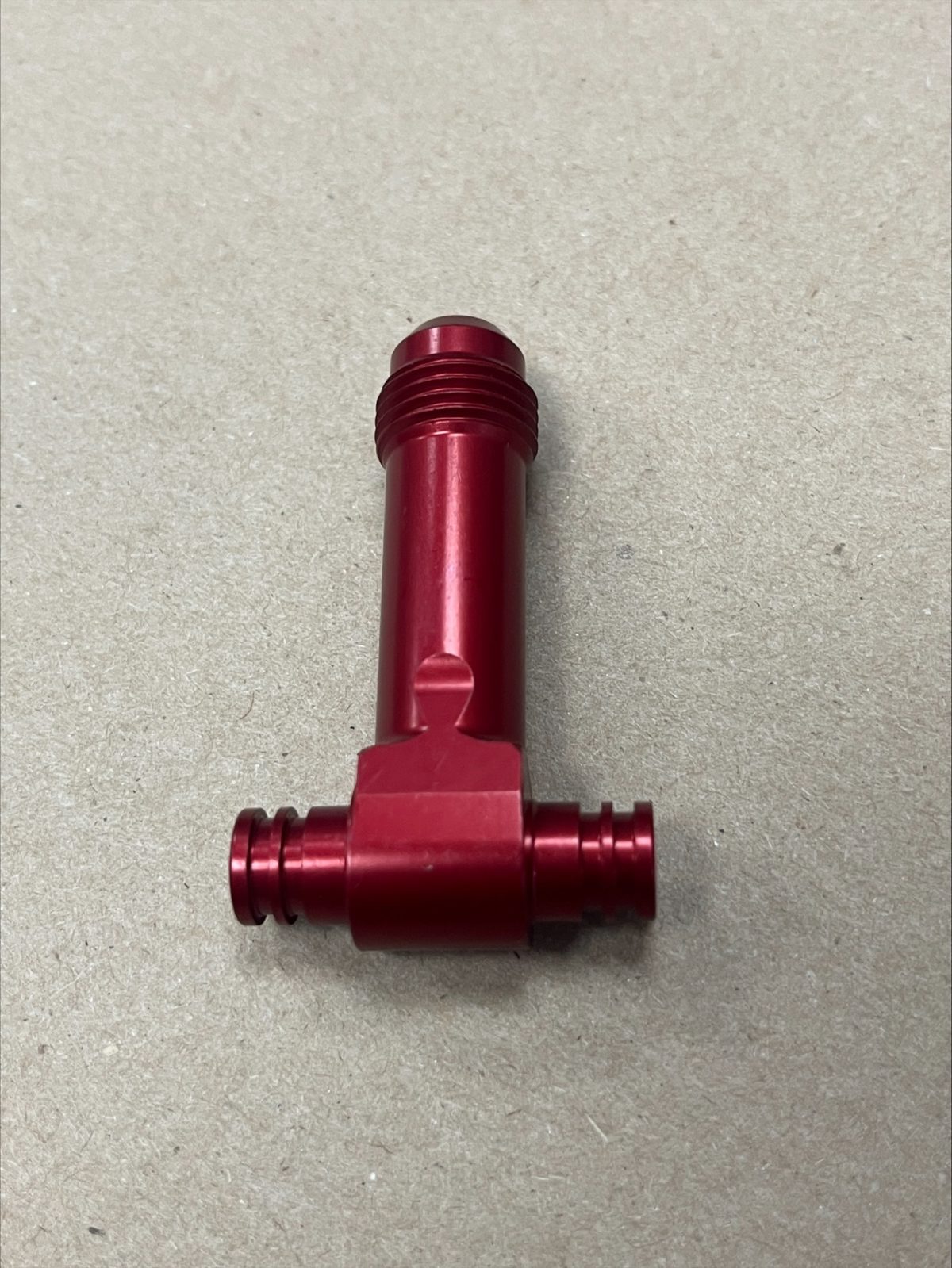 CARB TEE---BETWEEN STOCK CARBS